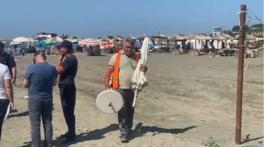 Aksion kund&euml;r abuzimeve n&euml; bregdetin e Sh&euml;ngjinit, hiqen