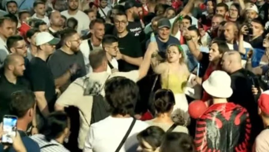 Tensionohet situata n&euml; dit&euml;n e 31-t&euml; t&euml; protest&euml;s,
