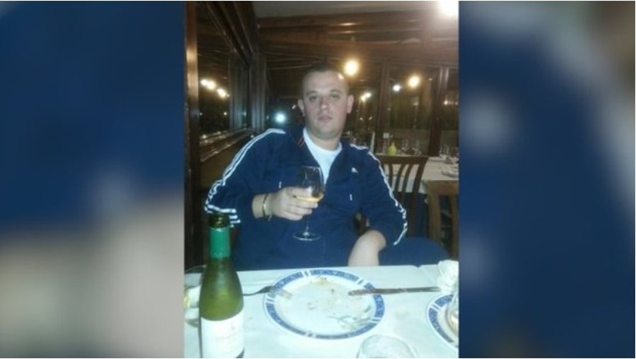 I shpallur n&euml; k&euml;rkim nga autoritetet italiane p&euml;r dosjen