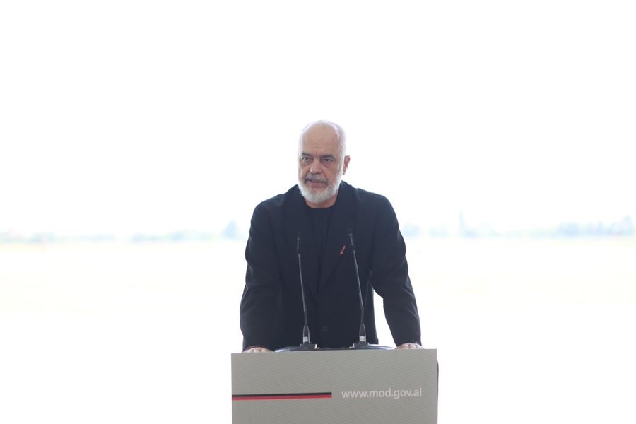 &ldquo;Na qesh&euml;n p&euml;r falimentim, sot Shkolla Komb&euml;tare e