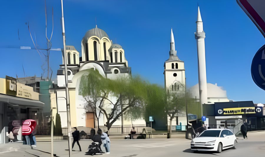 K&euml;rcet thika pran&euml; xhamis&euml;, plagoset nj&euml; 37-vje&ccedil;ar,