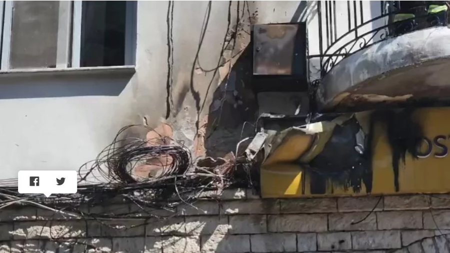 Zjarri n&euml; godin&euml;n e Post&euml;s Shqiptare n&euml; Gjirokast&euml;r