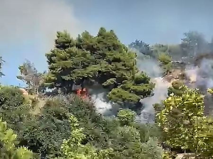 P&euml;rfshihet nga flak&euml;t kodra e Kuzum Babas&euml; n&euml; Vlor&euml;,