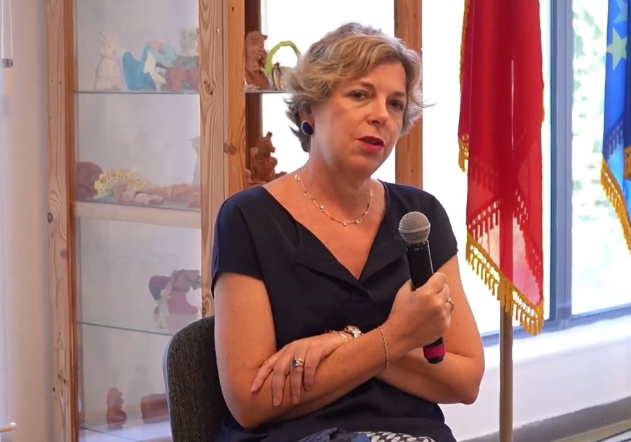 Dyfishohen pagesat p&euml;r personat q&euml; kujdesen p&euml;r f&euml;mij&euml;t
