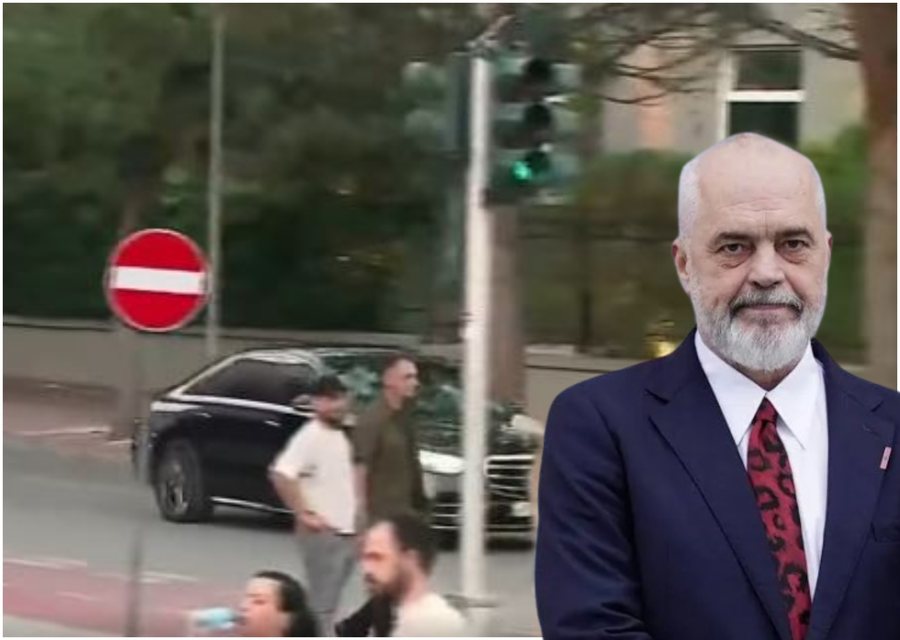 Qytetar&euml;t n&euml; protest&euml;n e 40-t&euml; para Kryeministris&euml;, Edi