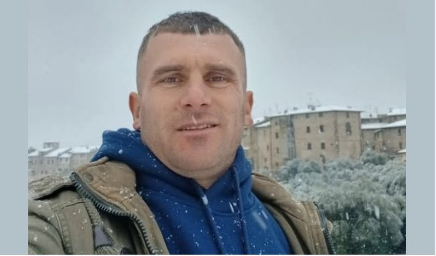 U mbyt n&euml; lum&euml; kat&euml;r dit&euml; m&euml; par&euml;, sot i jepet