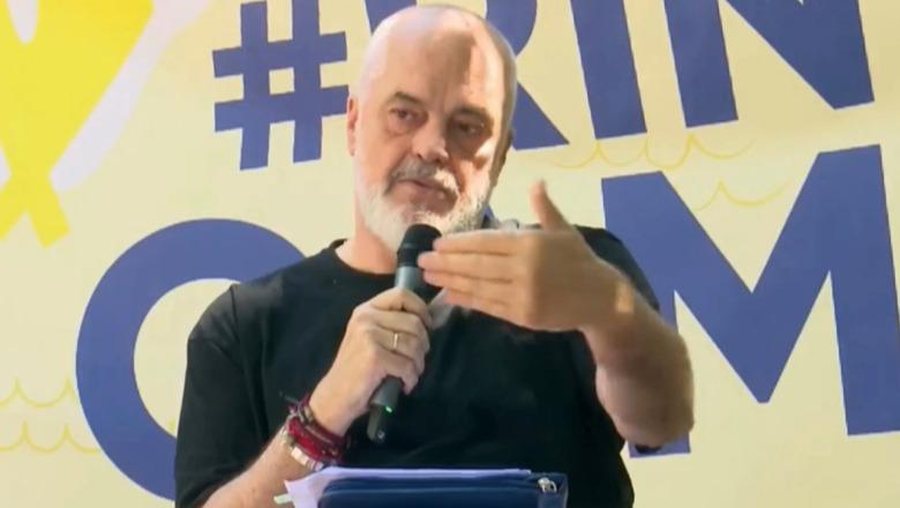 &ldquo;Me Albinin na ec&euml;n muhabeti!&rdquo; Rama p&euml;r kryeministrin e