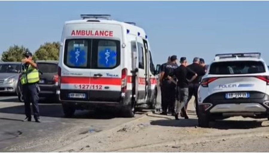 Aksident i r&euml;nd&euml; n&euml; mbikalimin e Shkozetit, automjeti