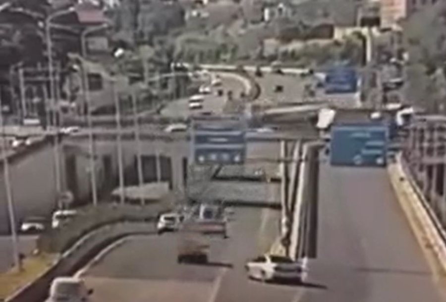 Aksidenti fatal n&euml; periferi t&euml; Tiran&euml;s, del VIDEO: Momenti kur