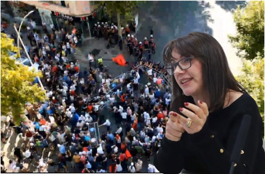 P&euml;rplasja e policis&euml; me protestuesit para Parlamentit, reagon