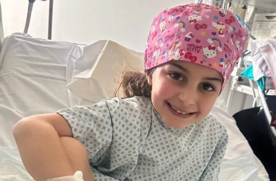 Shqiptar&euml;t u b&euml;n&euml; bashk&euml; por Sofi nuk ia doli, babai jep