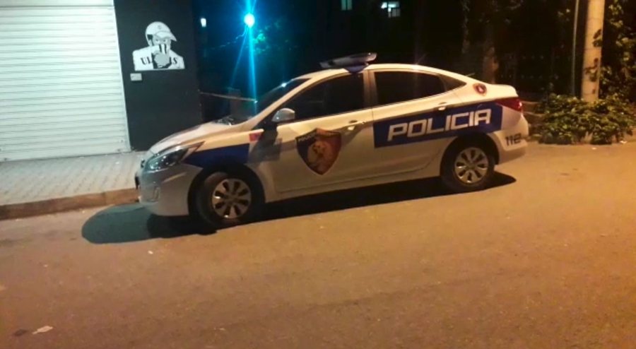 T&euml; sht&euml;na me arm&euml; n&euml; La&ccedil;, plagoset nj&euml;