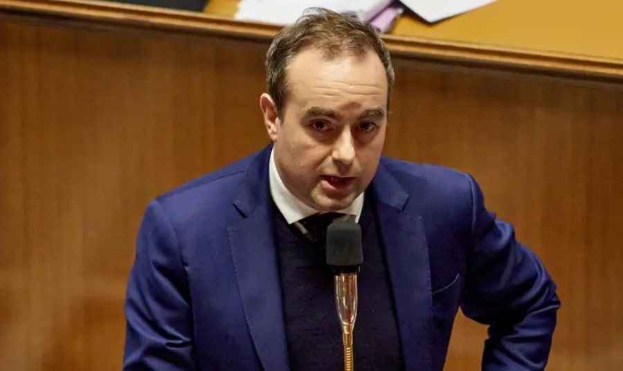 Teste droge p&euml;r zyrtar&euml;t e ministrive n&euml; Franc&euml;,