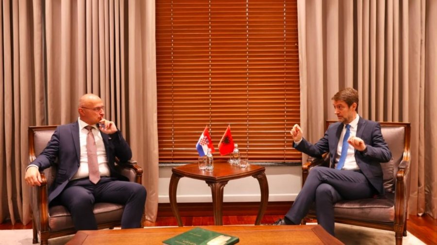 Ministri Hoxha takim me homologun kroat, n&euml; fokus t&euml; bised&euml;s
