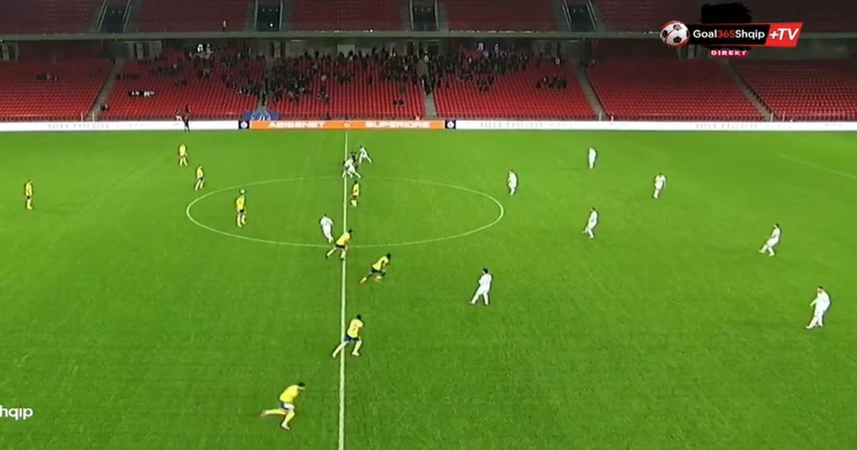 LIVE  Supersfida e javës së 12 të  Shkelmohet topi i parë në  Air Albania   nis Dinamo   Elbasani