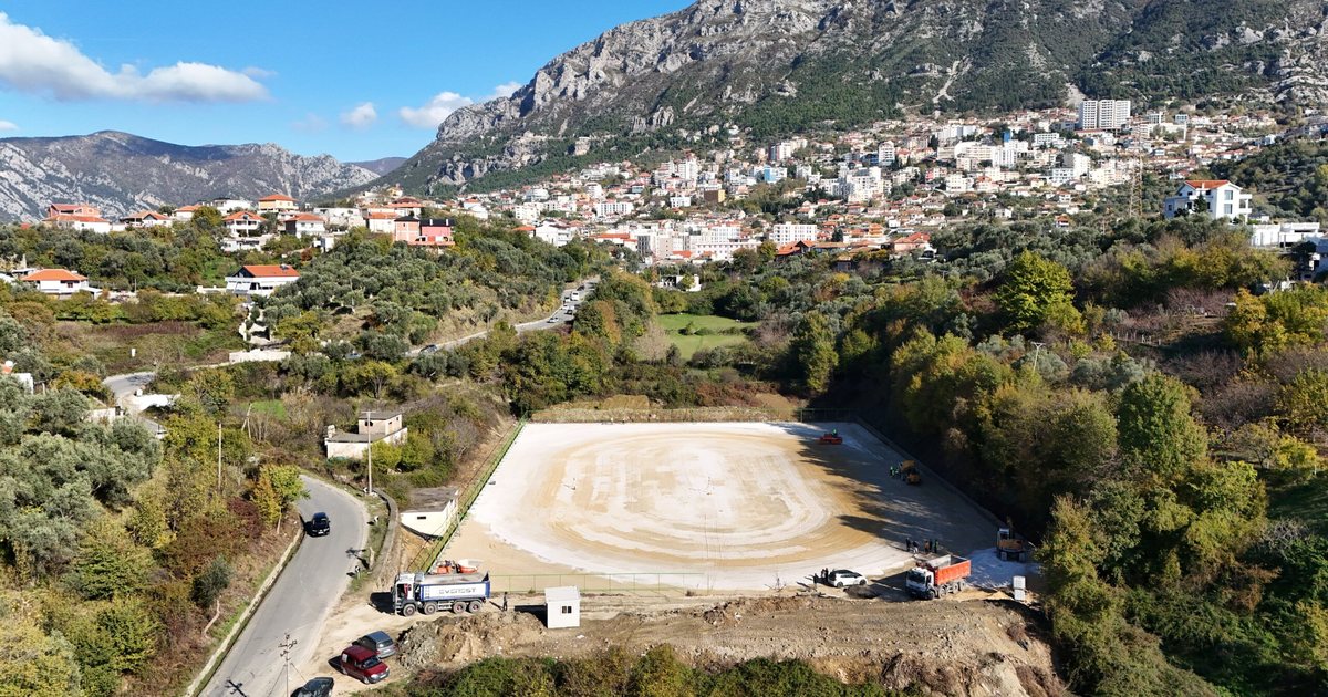 Investimi në fushën e Krujës drejt përfundimit  FSHF ndjek nga afër punimet