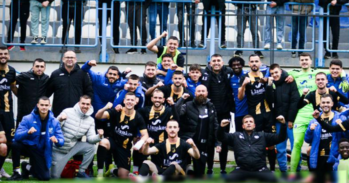 Pretendentët kryesorë për titullin  trajneri TRONDIT me deklaratën  Futbollistët nuk paguhen prej 3 muajsh  stafi ka më shumë   