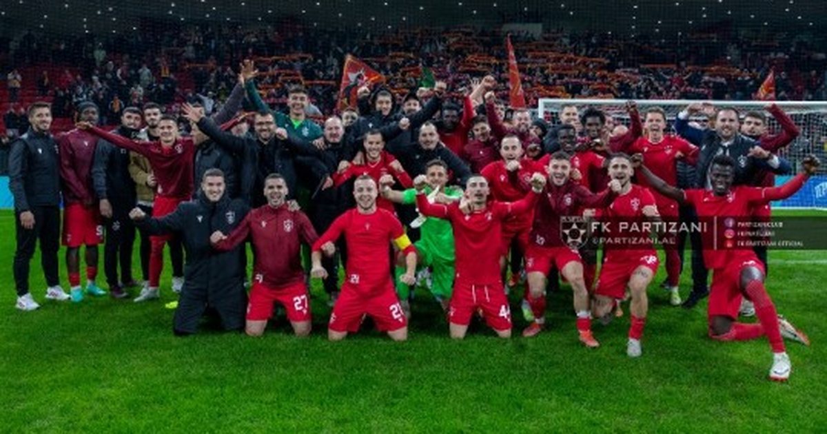 FOTOLAJM  Partizani në transfertën elbasanase  ish kapiteni s i ndahet të kuqve  tani titullar absolut me Flamurtarin