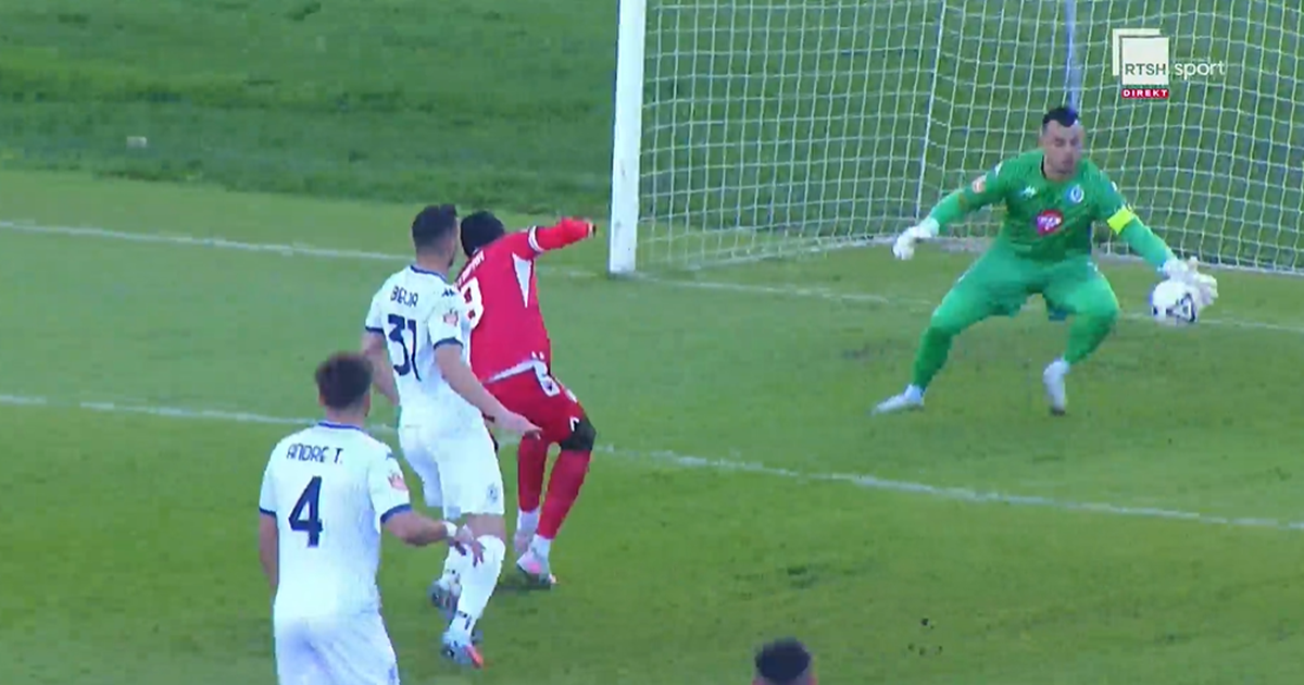 LIVE  Bylisi  tremb  Dajën  ballshiotët  kërcënojnë Teqjan  VIDEO 