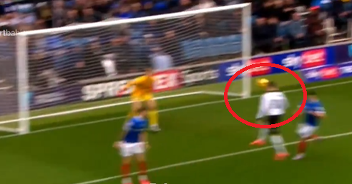 VIDEO  Perfekt në tokë dhe ajër  Sulmuesi i Shqipërisë  shpërthen  në Angli  GOL fantastik me kokë