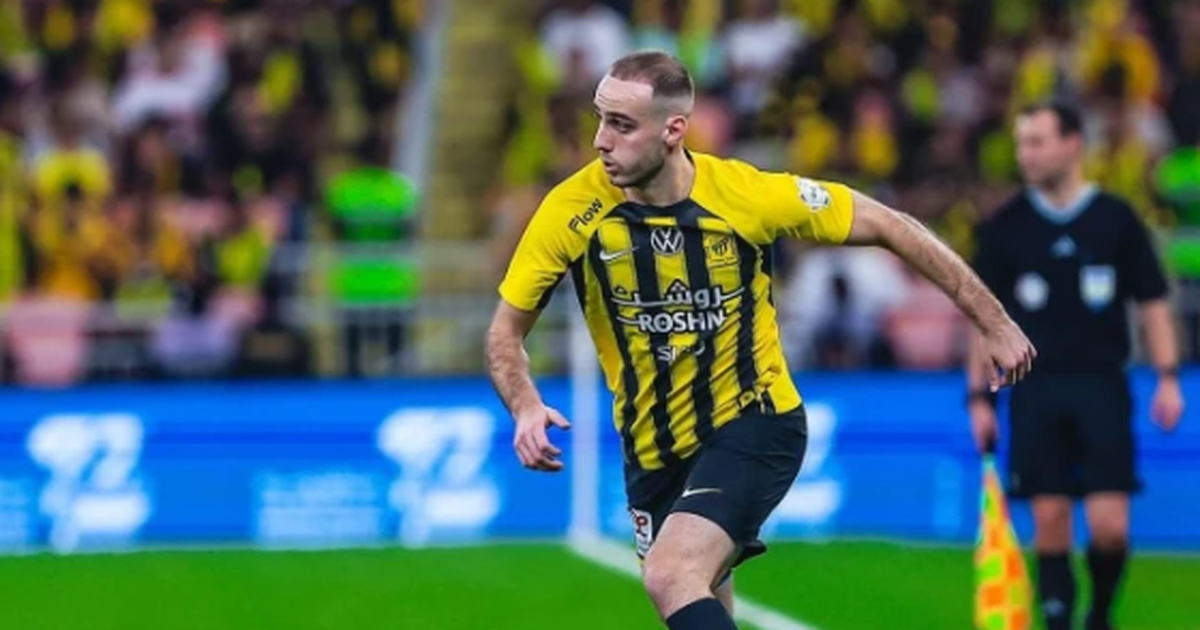 VIDEO   Super Mario  futet si zëvendësues dhe jep asist në Kupë  mbrojtësi i Kombëtares nuk njeh  limite 