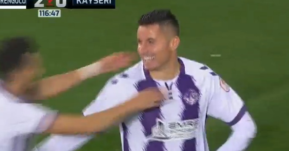 VIDEO   Raketa  shqiptare s ka të ndalur në Turqi  Odise Roshi shënon GOL në  frymën  e fundit dhe vulos kualifikimin