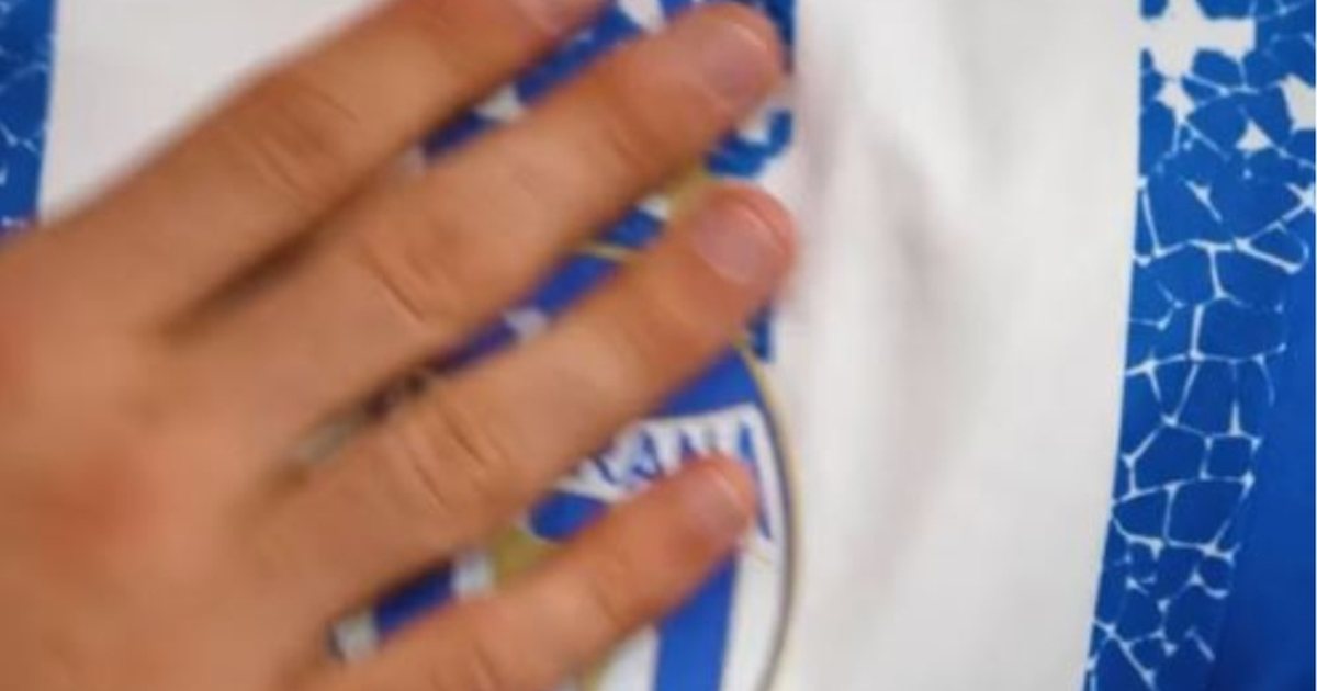 VIDEO   Me dorë mbi stemë   Tirana para derbit me Partizanin  Ne luftojmë së bashku