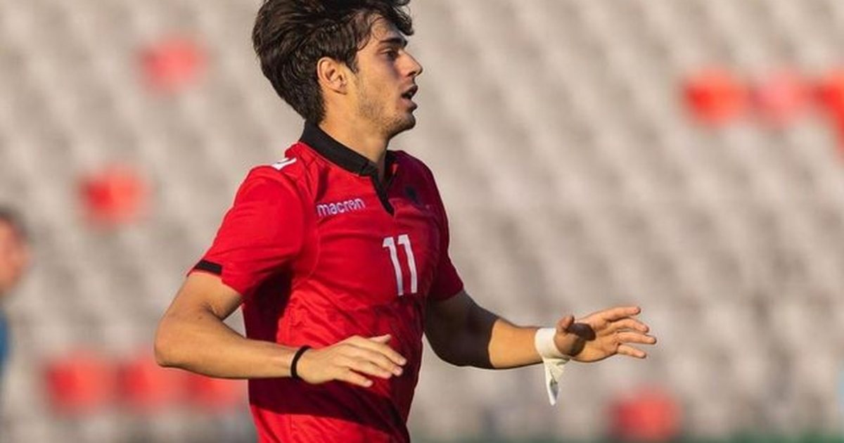 E BUJSHME  Milionat i  bëjnë gropën  ekipeve të Serie A  sulmuesi i Shqipërisë gati të transferohet në Katar