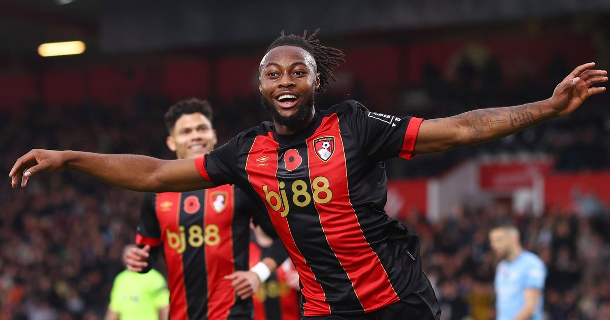 E KRYER  Futi në  luftë  gjigantët e Premier League  sulmuesi ganez merr vendimin final