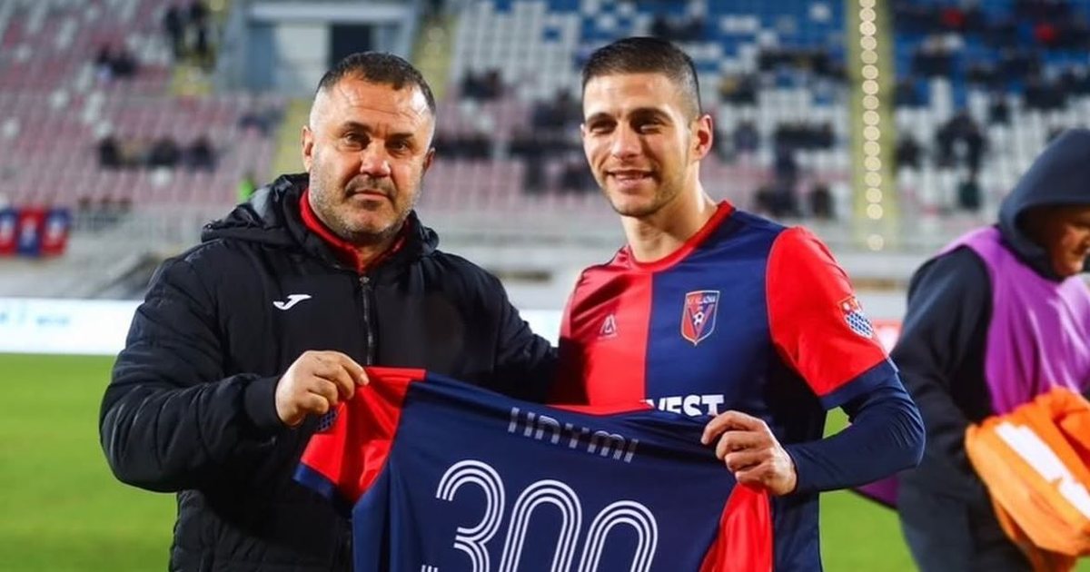 Arriti 300 ndeshje me Vllazninë  Ardit Krymi  Nuk janë thjeshtë numra  por vite pune  sakrificë dhe dashuri për njgyrat kuqeblu