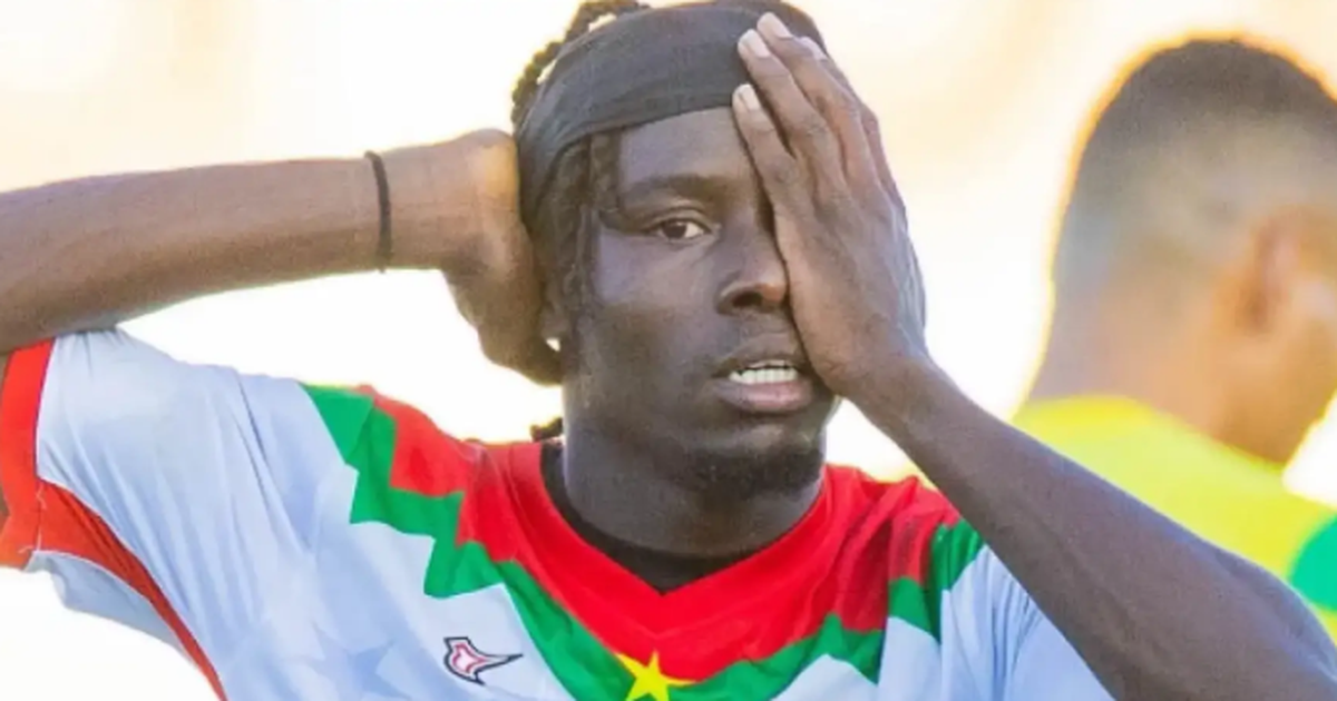 Kupa e Kombeve të Afrikës  23 vjeçari  shtang  futbollin  shënon gol edhe pse shikon vetëm me njërin sy