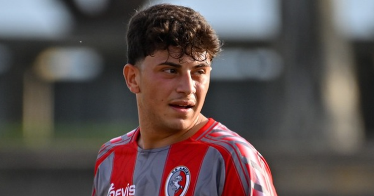 TRONDITËSE  Futbollisti 18 vjeçar goditet dy herë me thikë  në luftë për jetën në spital