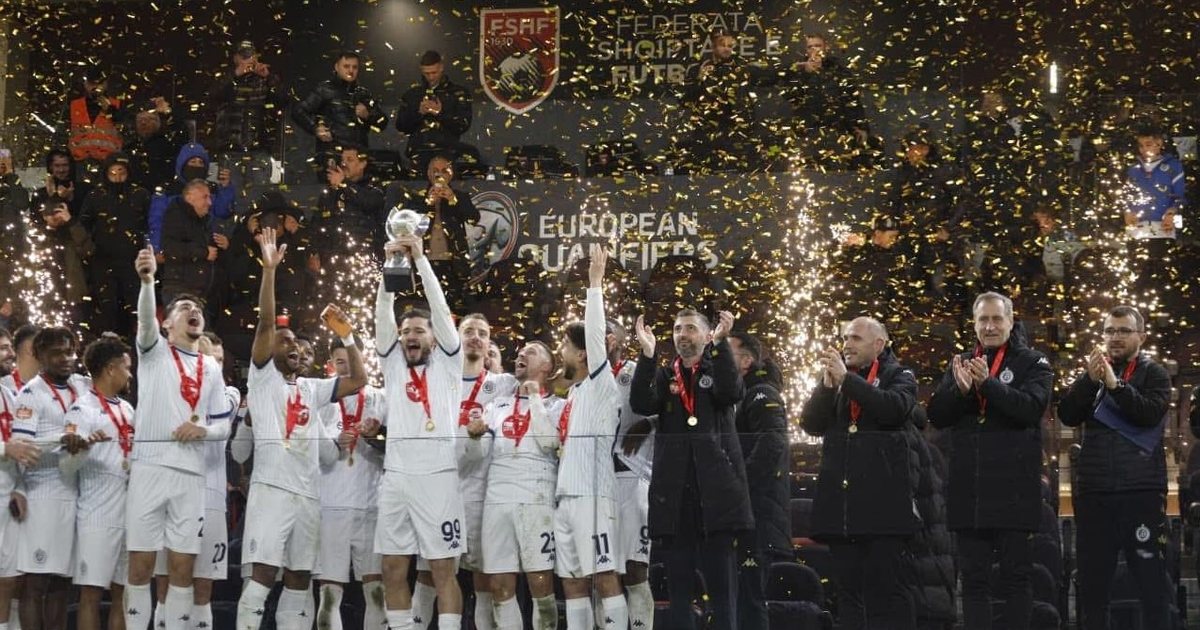 2 trofe brenda një viti  presidenti i Dinamos SHPËRBLEN skuadrën