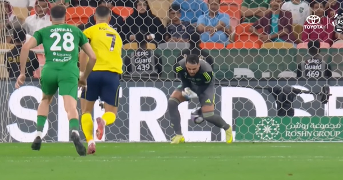 VIDEO  Vlen më pak se Mario Dajsinani  portieri i Al Ahli  imiton  Kariusin e 2018 ës