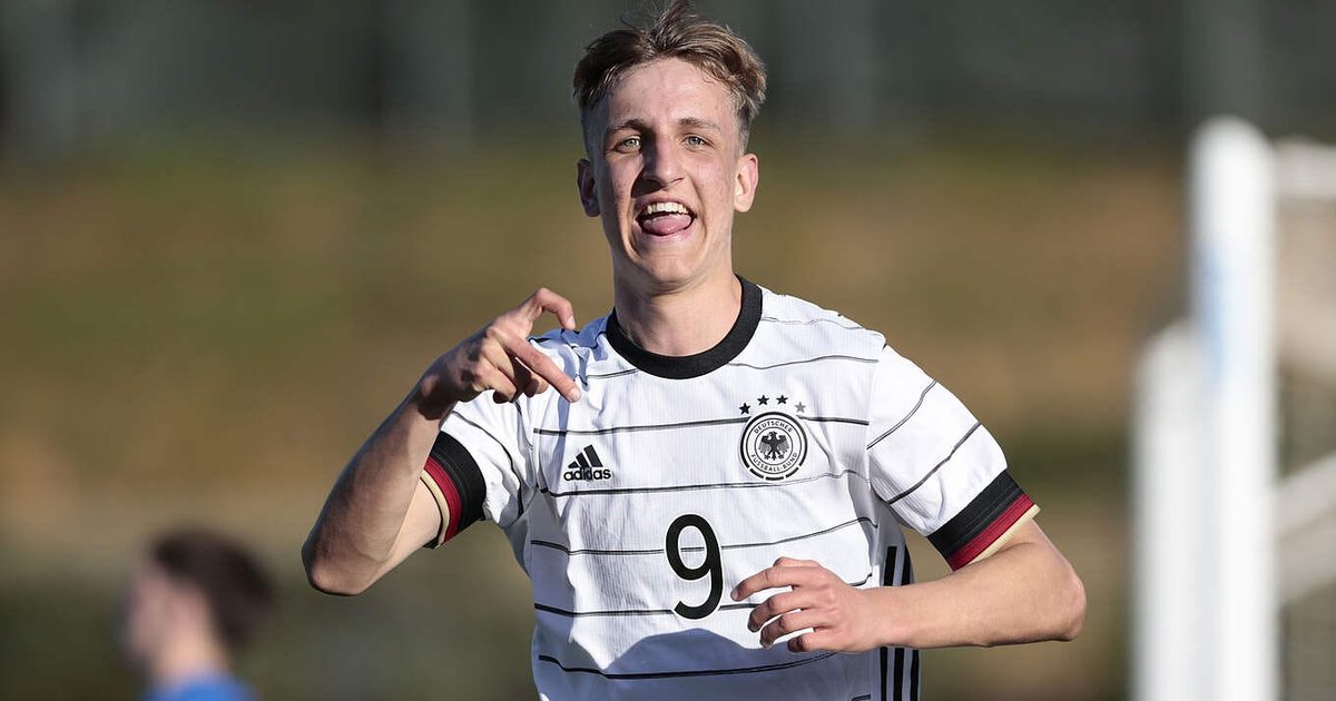 Dëshirë e Sylvinhos dhe shqiptarëve  sulmuesi 20 vjeçar fiton interesin e klubit ikonë  SITUATA 