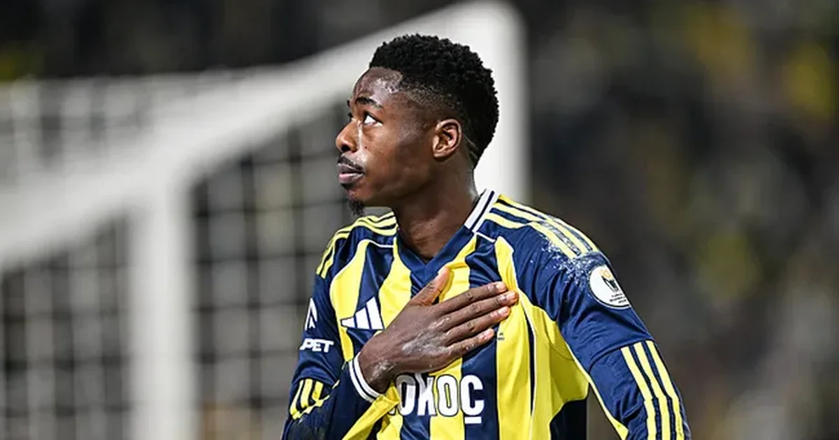 VIDEO  Ka luajtur kundër mesfushorit të Kombëtares dhe Sowe  sulmuesi holandez shpërthen në LOT pas debutimit  magjike   ARSYEJA 