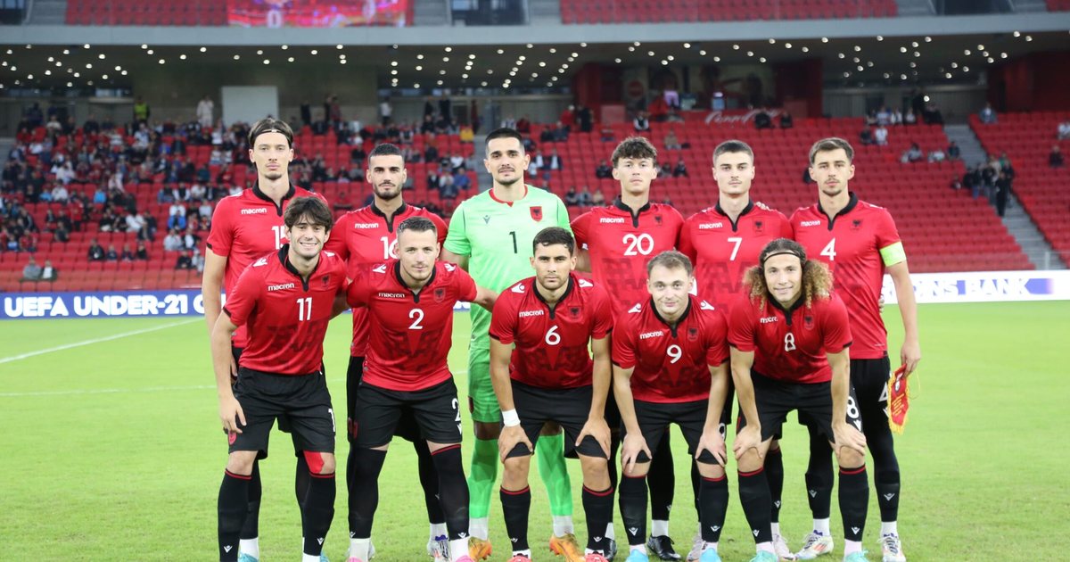 Ka mbajtur veshur fanellën e Shqipërisë  mesfushori gati të  tradhtojë  ekipin për rivalët