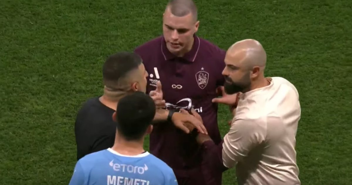  O cigan   Memeti i kthehet keq futbollistit serb  Federata nis hetimet për racizëm  SITUATA 