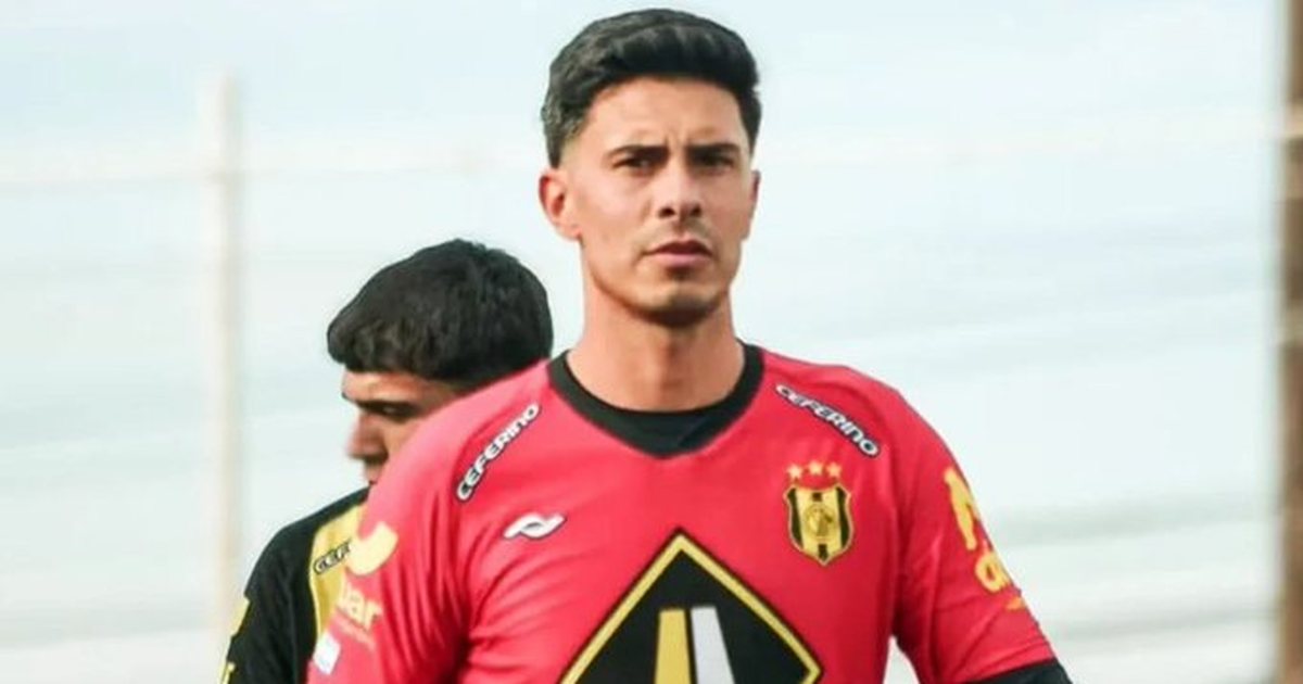  E pa vdekjen me sy   portieri argjentinas pësoi arrest karidiak në stërvitje dhe më pas shpëton mrekullisht