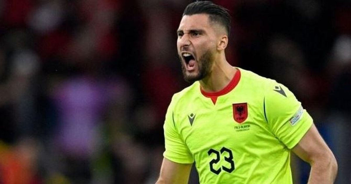  E respektoje Greqinë  por jam shqiptar   portieri i Kombëtares e thotë me  zë të lartë  në mes tokës  armike 