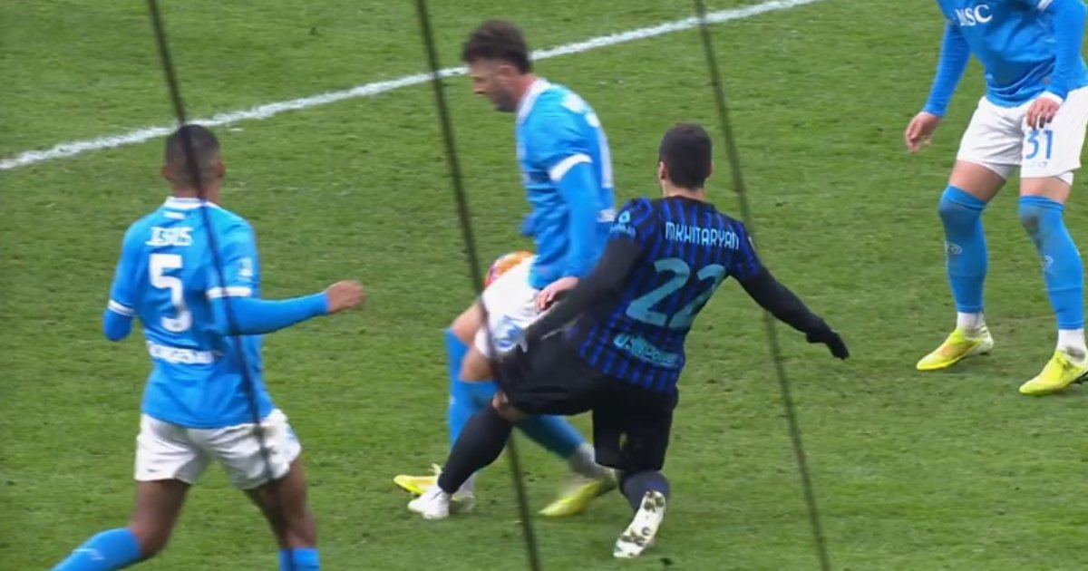 VIDEO  Napoli lë  shpirtin  në Milano  kapiteni shqiptar e  baltos  ndaj Interit