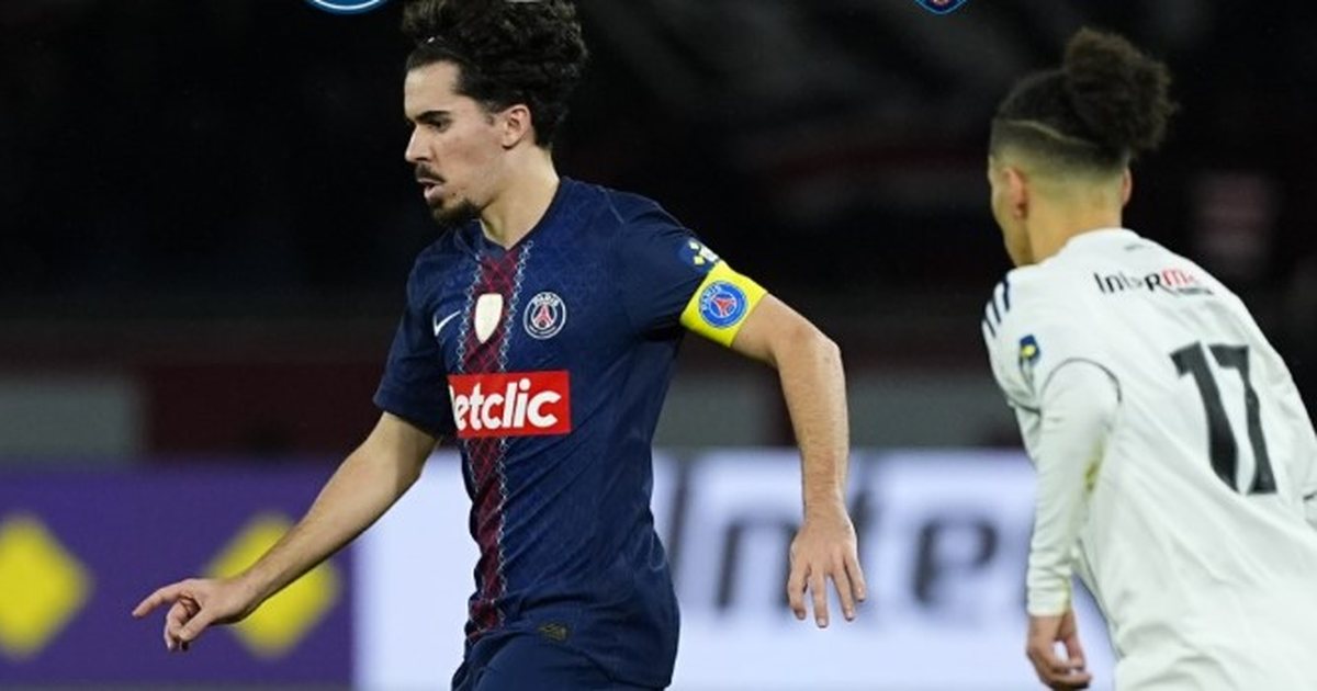 VIDEO  PSG së ia bën  gropën  ish i  kampionët humbin derbin e kryeqytetit dhe eliminohen nga Kupa