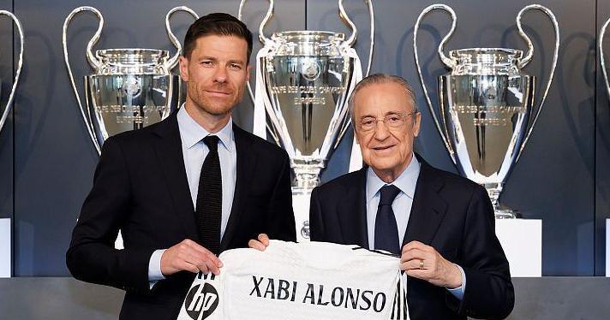 E BUJSHME  Perez SHKARKOI Alonso n prej lojtarëve   Zbulohen fjalët që trajneri u tha drejtuesve  shkak u bë  fuqia 