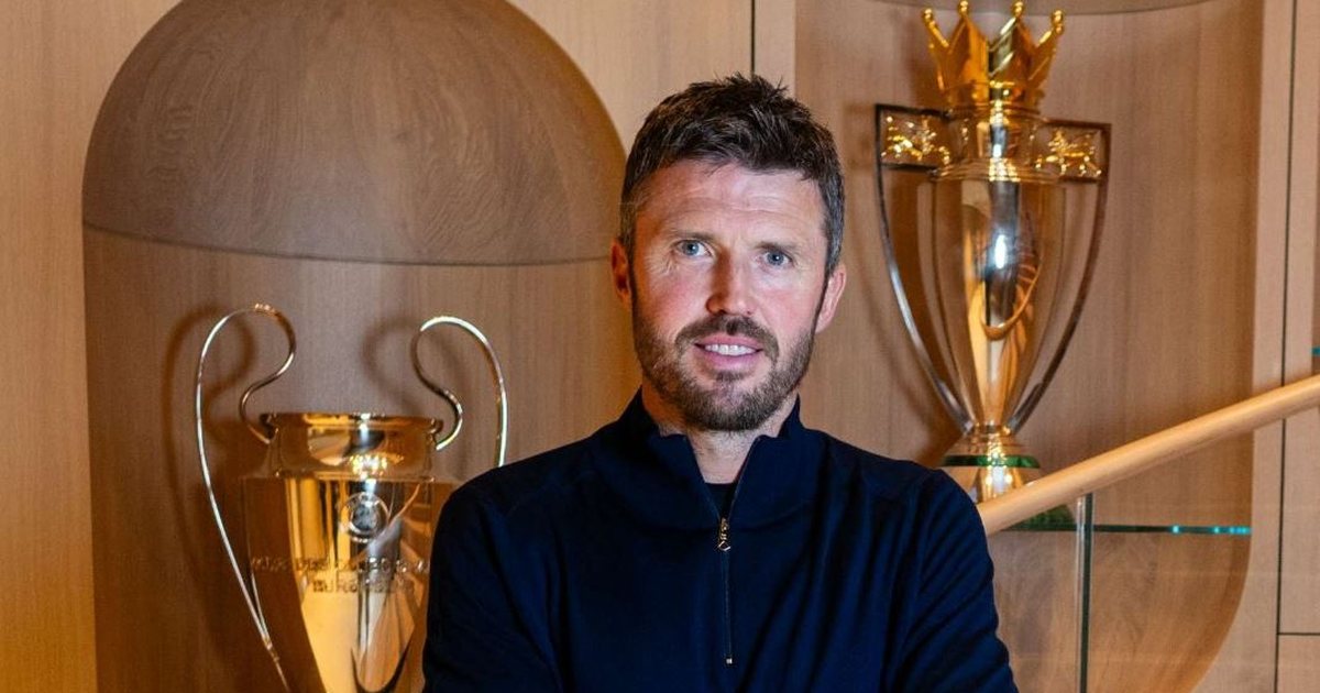 Manchester United  injoron  Michael Carrick   Djajtë  kërkojnë një trajner të ri