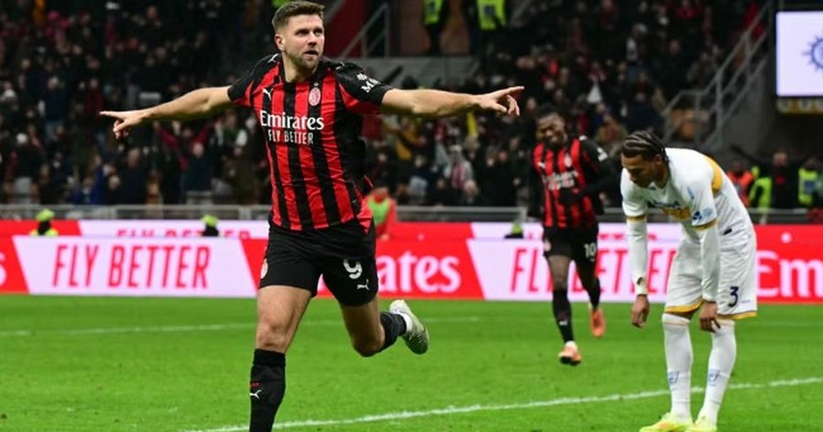 VIDEO  Igli Tare i  mbyll gojën  kritikëve  sulmuesi gjerman  nderon  Milanin ndaj Lecce s së Ylber Ramadanit