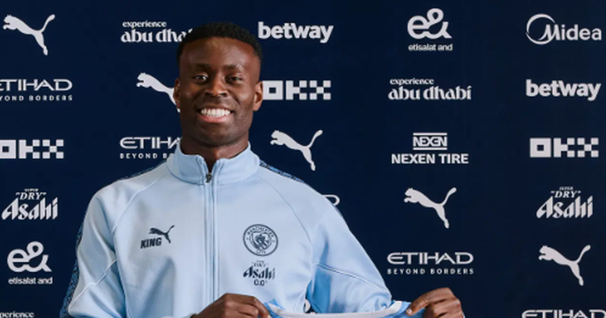 ZYRTARE  Marc Guehi i thotë  po  gjigantit anglez  klubi nga Manchester prezanton mbrojtësin e talentuar