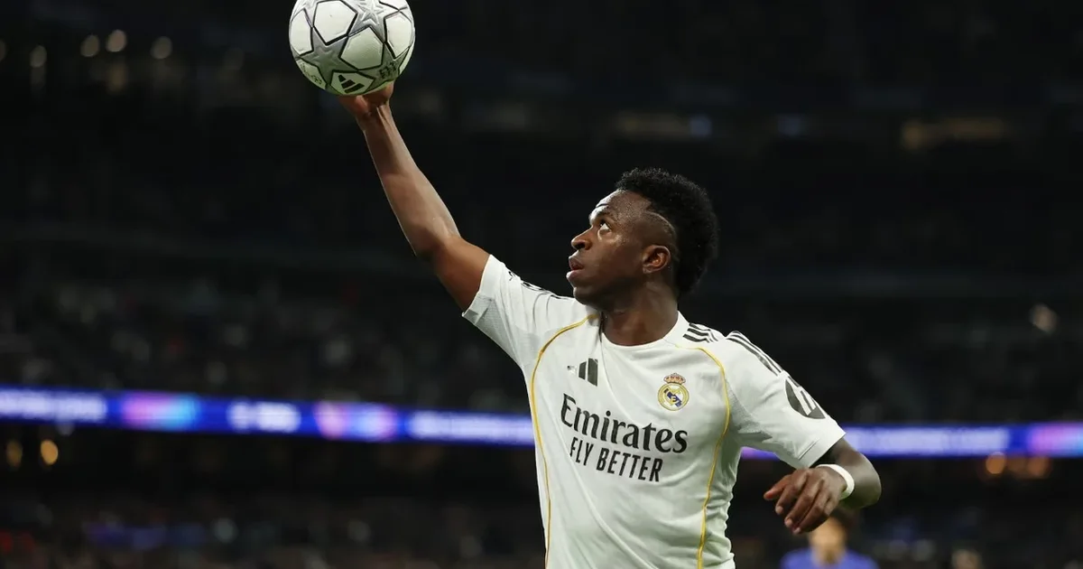 1 gol dhe 2 asiste  Vinicius  kap  Hernandez dhe u lë  targën  Benzemas e Muller  Vihet në ndjekje të Neymar  Messit dhe Ronaldos  STATISTIKAT 