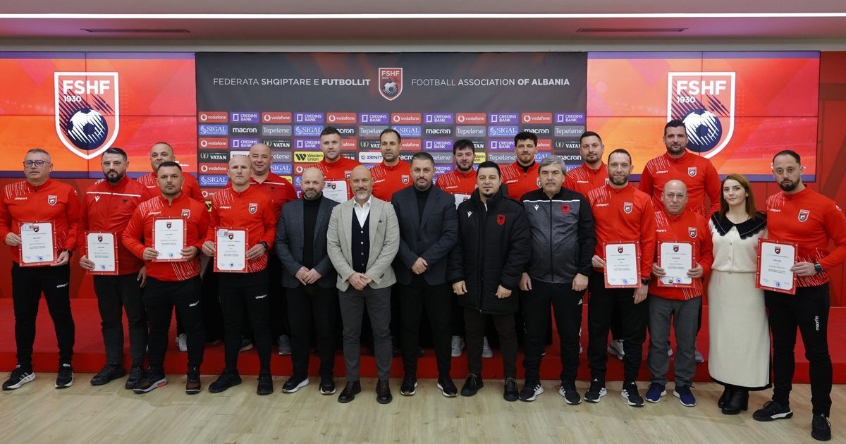 Edukimi në qendër të zhvillimit  FSHF përmbyll edicionin e dytë të kursit  Drejtor Teknik Akademie 