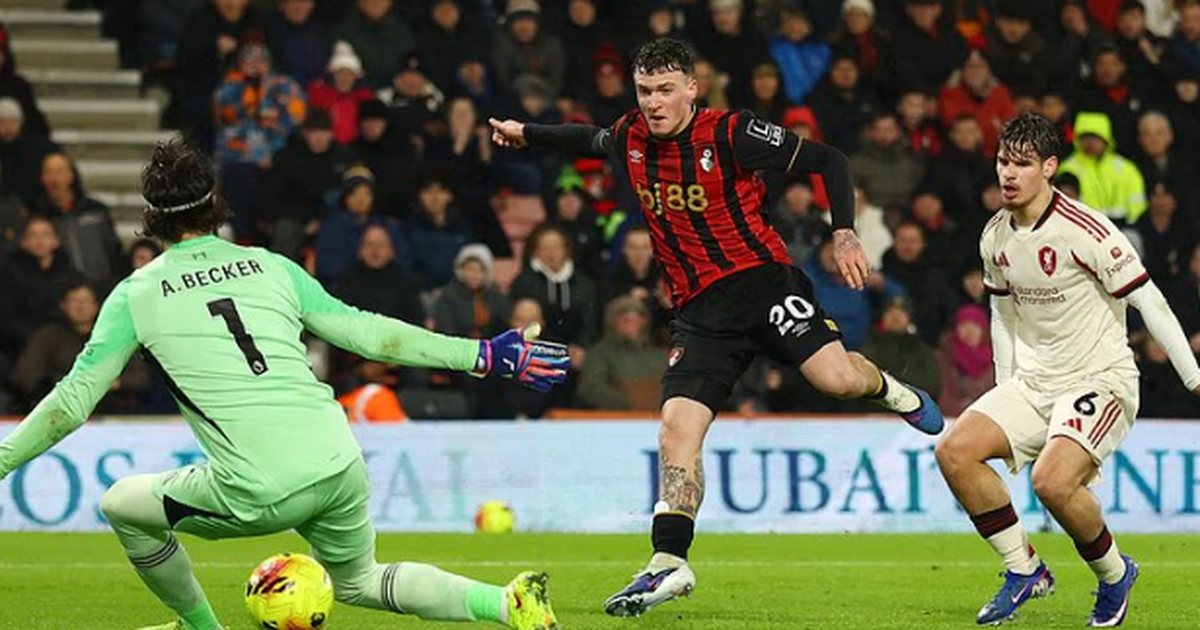 VIDEO  Liverpooli i  mallkuar   shkarkimi i Arne Slot në  fije te perit   Manchester City rikthehet te fitorja  REZULTATET 