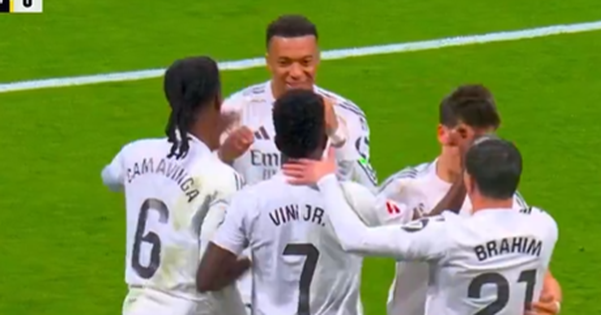 VIDEO  Kylian Mbappe  shpëtimtar  i Real Madrid  francezi shënon në minutën e 100 të dhe i jep 3 pikët ekipit